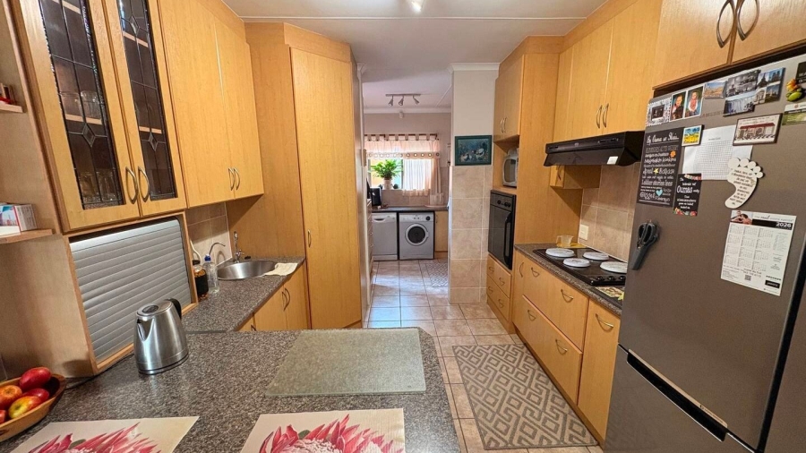 3 Bedroom Property for Sale in Fraaiuitsig Western Cape